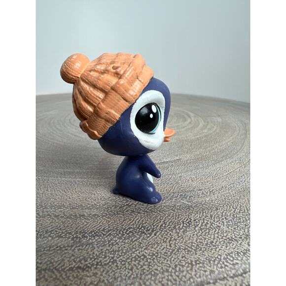 Littlest Pet Shop Parker Waddleton Penguin #3823 LPS Figure - Picture 4 of 6